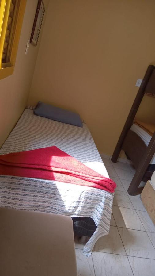 Hostel Office- Hospedagem Climatizada Quartos E Apartamentos Privativos Эстрема Экстерьер фото